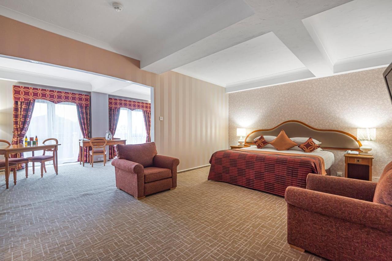 Hotel Coppid Beech Bracknell Exteriér fotografie