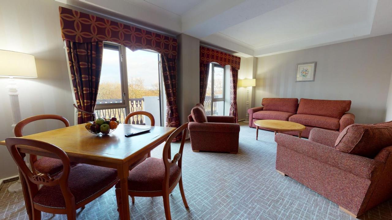 Hotel Coppid Beech Bracknell Exteriér fotografie