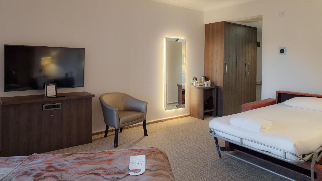 Hotel Coppid Beech Bracknell Exteriér fotografie