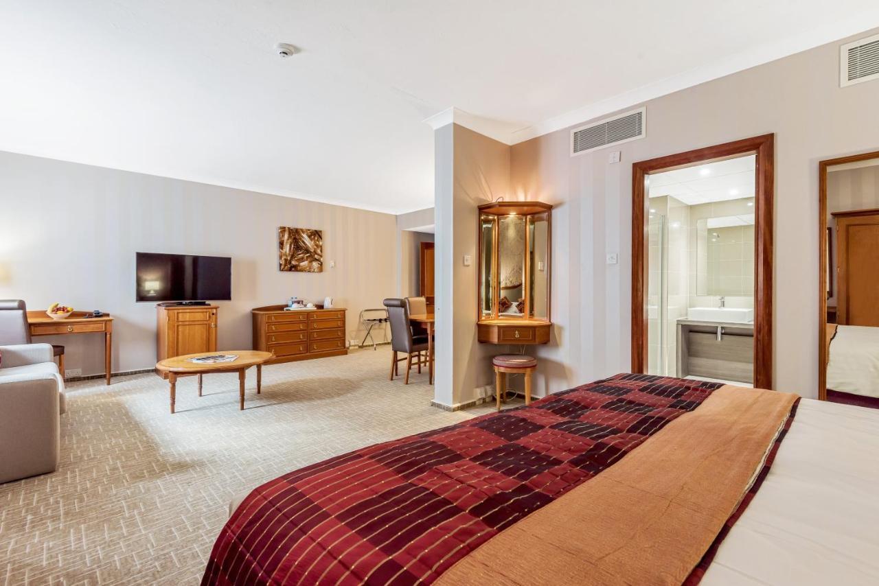 Hotel Coppid Beech Bracknell Exteriér fotografie