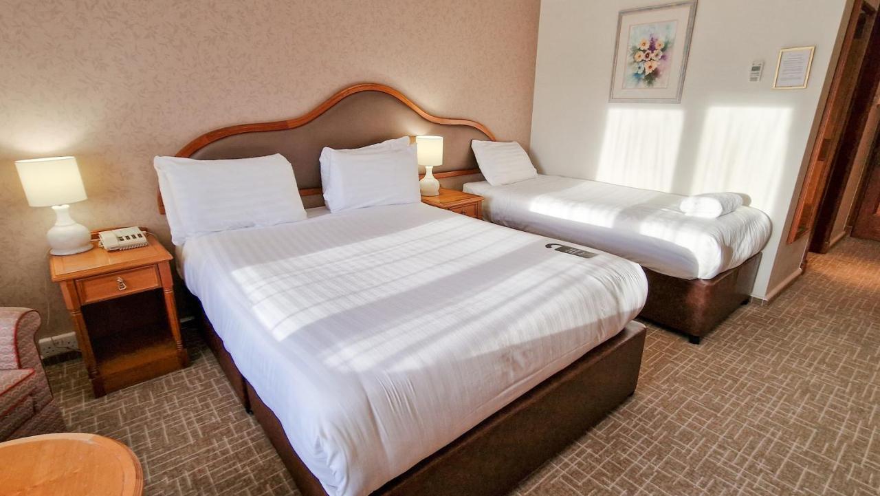 Hotel Coppid Beech Bracknell Exteriér fotografie