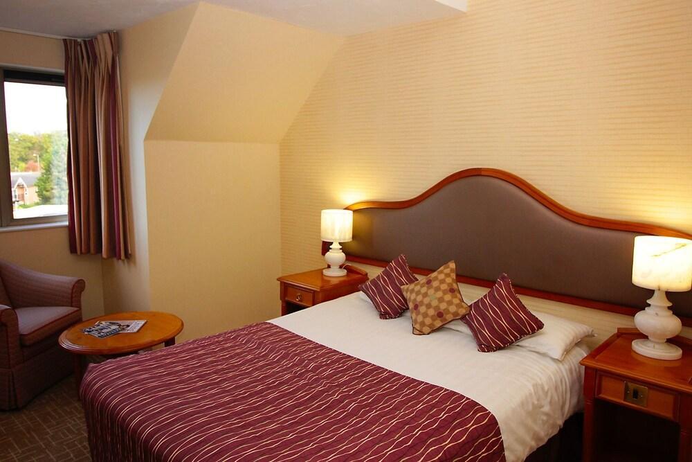 Hotel Coppid Beech Bracknell Exteriér fotografie